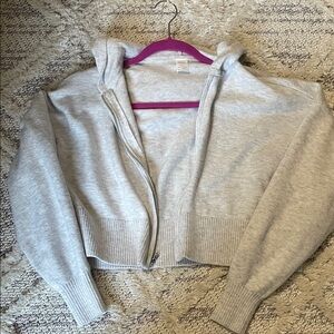 Gilly hicks hollister sweater knit crop zip up hoodie
